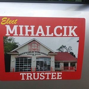 Meet your Posher, Amber brown